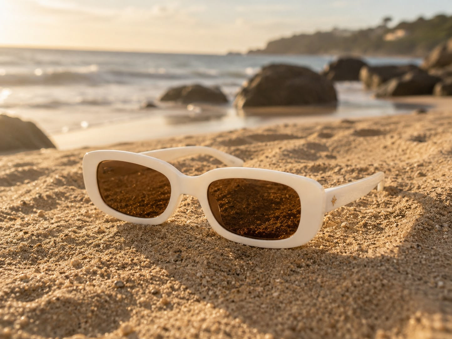 The Salt Flats — White/beige sunglasses for kids